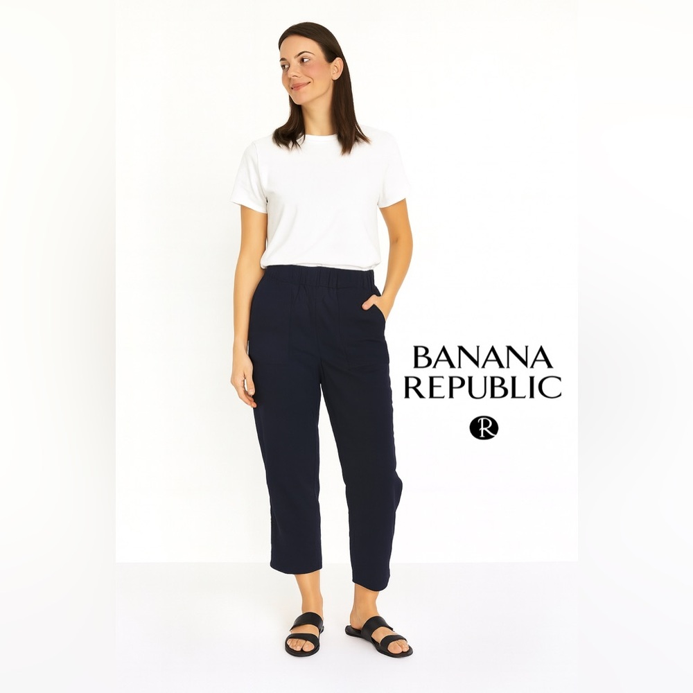 Banana Republic Navy Blue Pull-On Crop Pants | Size Small